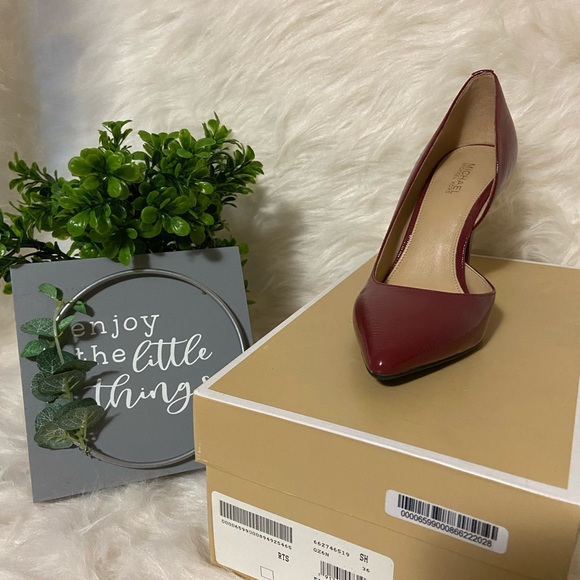 NEW Michael Kors - Picture 9 of 10